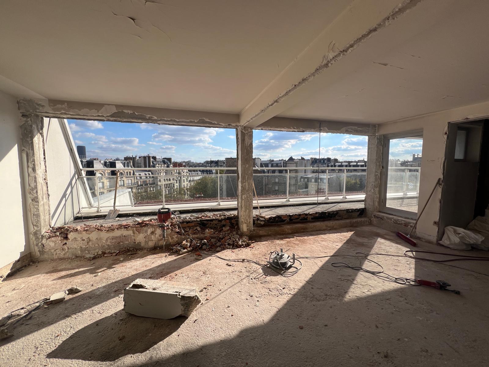 Appartement en cours de rénovation rue du Général Camou à Paris